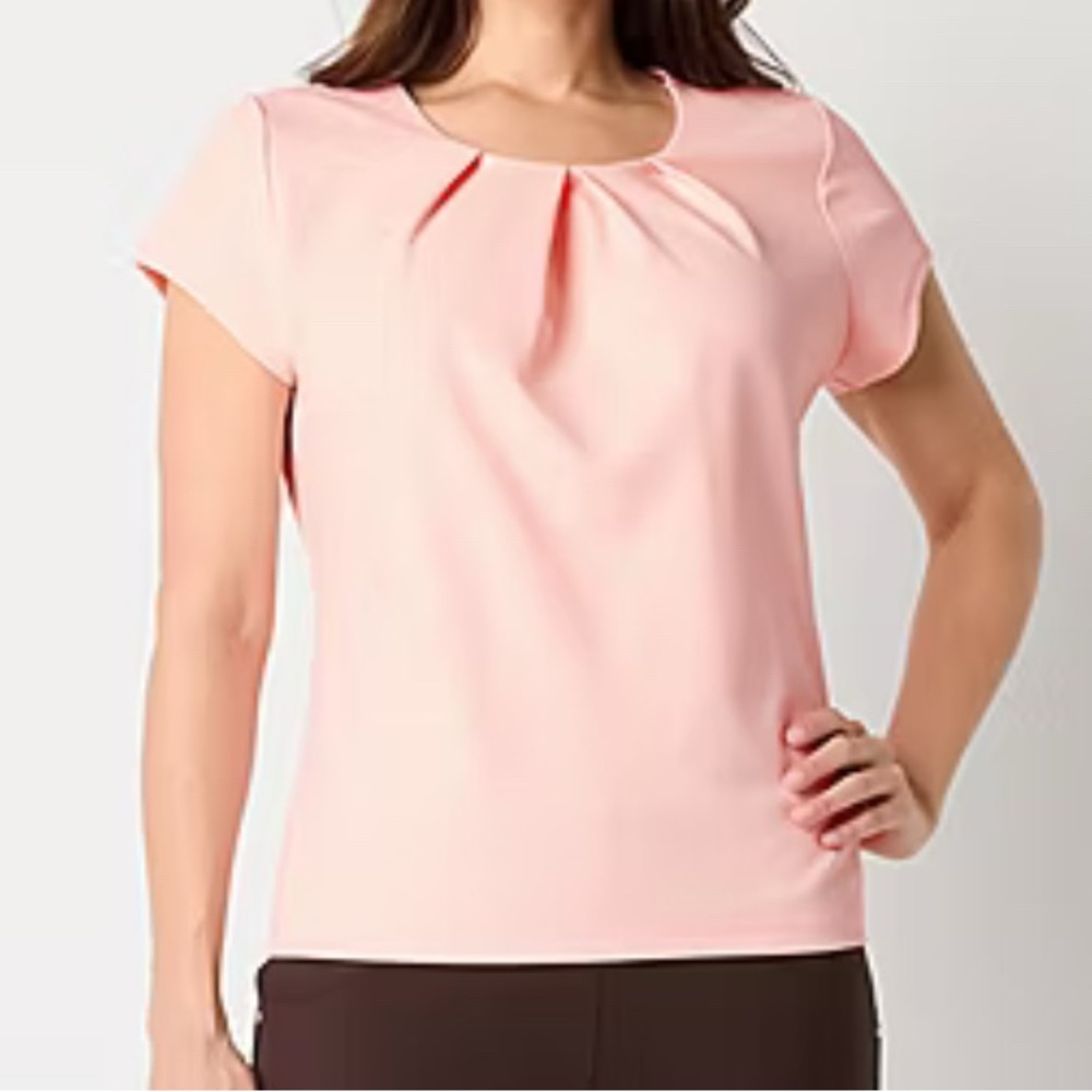 Elegant Pink Women's Top